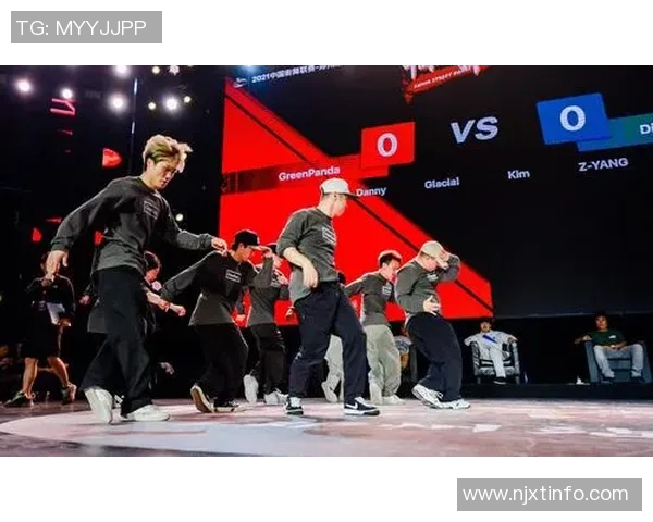 武汉街舞队在攀岩联赛中的个人能力展现与团队协作分析